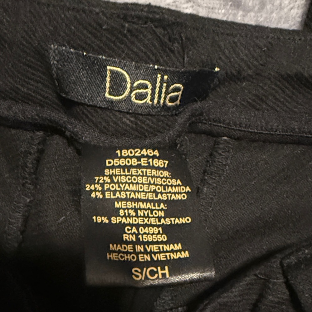 Dalia Black Straight-Leg Dress Pants - Picture 2 of 7